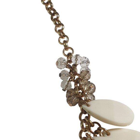 Bib Necklace Cream Teardrop Beads Gold Tone Chain Lobster Clasp Adjustable - Picture 4 of 6